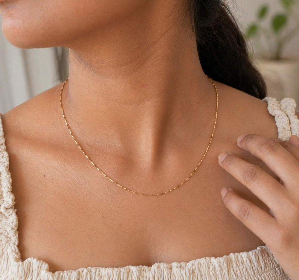 Lightweight gold chain necklace women minimal everyday jewelry